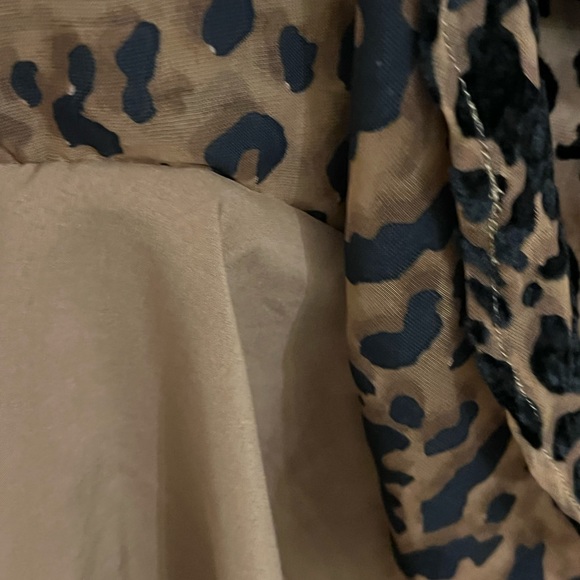 ASTR The Label Nikita Leopard Dress M NWT - Picture 6 of 6